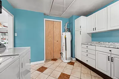 28083 Stuart Avenue, Southfield, MI 48076 - Photo 20