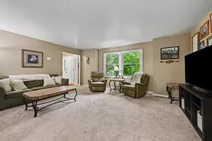 22300 Wynsmythe Dr, Mattawan, MI 49071 - Photo 6