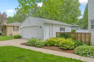 1711 Country Club Dr NE, Grand Rapids, MI 49505 - Photo 40