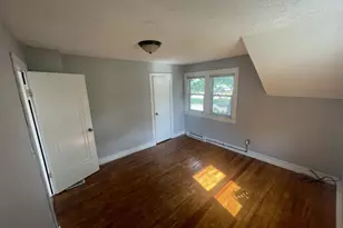 1534 Cedar St NE, Grand Rapids, MI 49503 - Photo 8