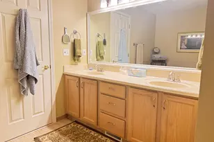 24587 Enchanted Dr, Novi, MI 48374 - Photo 32
