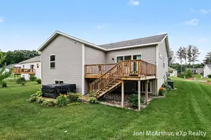 2670 Eagle Ridge, Muskegon, MI 49444 - Photo 24
