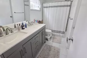 801 Merrill Ave, Lansing, MI 48912 - Photo 6
