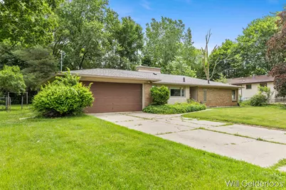 1938 Woodlawn Avenue SE, Grand Rapids, MI 49506 - Photo 2