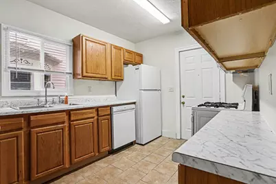 625 McCourtie Street, Kalamazoo, MI 49008 - Photo 10