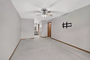 6276 Burning Tree St, Jackson, MI 49201 - Photo 10