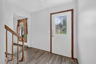 6276 Burning Tree St, Jackson, MI 49201 - Photo 6