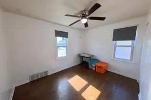 23147 Melville Ave, Hazel Park, MI 48030 - Photo 10