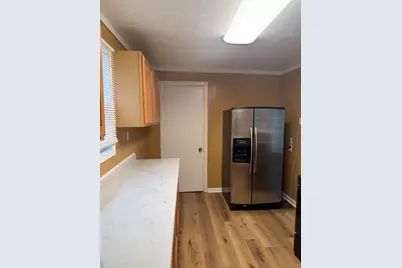 905 Burr Oak Street, Albion, MI 49224 - Photo 10
