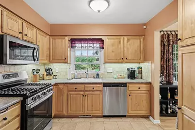 7618 Hampton Oaks Drive, Portage, MI 49024 - Photo 6