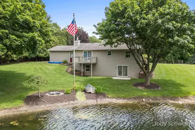 2223 Maguire Avenue NE, Grand Rapids, MI 49525 - Photo 38
