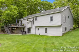 4611 Windcliff Dr NE, Rockford, MI 49341 - Photo 32
