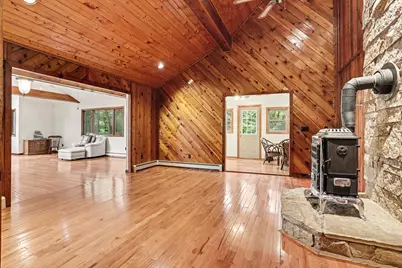 10642 Keller Road, Delton, MI 49046 - Photo 6