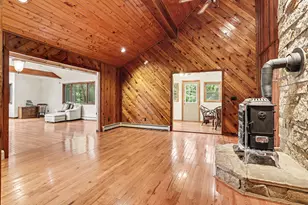 10642 Keller Rd, Delton, MI 49046 - Photo 6