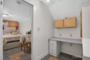 196 E 34th St, Holland, MI 49423 - Photo 18