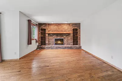 16791 De Avenue E, Augusta, MI 49012 - Photo 4