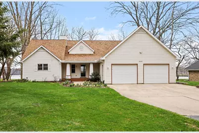 9895 Lakeview Drive, Berrien Springs, MI 49103 - Photo 12