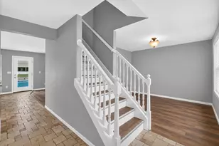 2066 Friar Tuck Cir, Adrian, MI 49221 - Photo 4