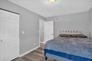 2066 Friar Tuck Cir, Adrian, MI 49221 - Photo 24