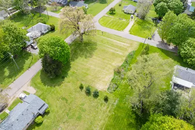 649 Adams Street, Vicksburg, MI 49097 - Photo 6