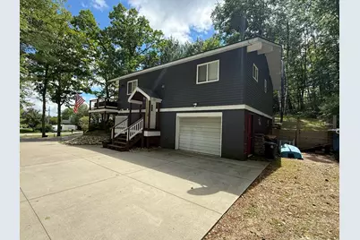 11310 E Royal Road, Canadian Lakes, MI 49346 - Photo 2