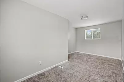 79 N Sanford Street, Pontiac, MI 48342 - Photo 12