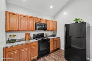79 N Sanford St, Pontiac, MI 48342 - Photo 8