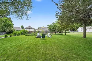 605 N Pleasant St, Jackson, MI 49202 - Photo 26