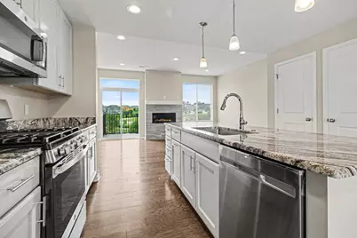2717 Bristol Ridge Drive, Ann Arbor, MI 48105 - Photo 6