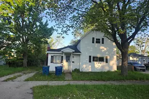 449 Boon St, Cadillac, MI 49601 - Photo 1