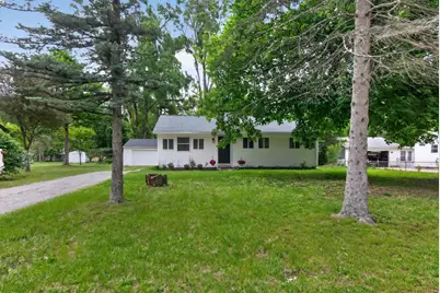 248 McConnell Drive, Jackson, MI 49201 - Photo 2