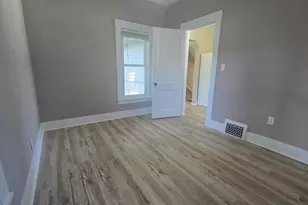 1349 W Michigan Ave W, Battle Creek, MI 49037 - Photo 12