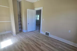 1349 W Michigan Ave W, Battle Creek, MI 49037 - Photo 14