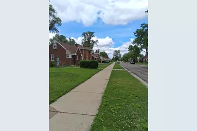 18211 Stansbury Avenue, Detroit, MI 48235 - Photo 4