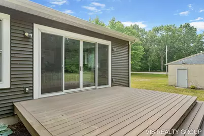 13407 152nd Avenue, Grand Haven, MI 49417 - Photo 10