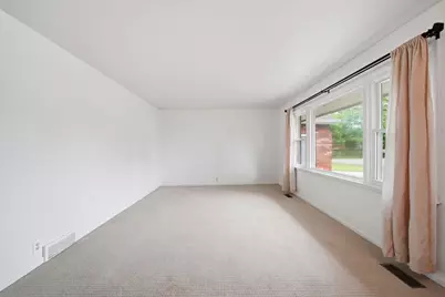 800 Hazelwood Boulevard, Jackson, MI 49203 - Photo 18
