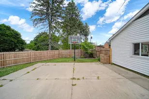 800 Hazelwood Blvd, Jackson, MI 49203 - Photo 14