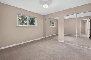 212 Charter House Dr, Canton, MI 48188 - Photo 18