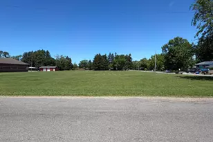 356 Waverly Dr, Benton Harbor, MI 49022 - Photo 20