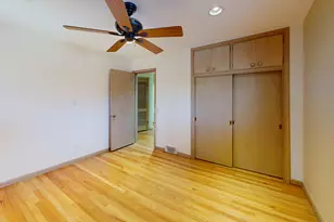 23213 Greencrest St, Saint Clair Shores, MI 48080 - Photo 14
