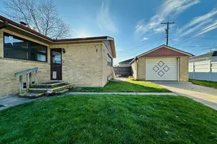 23213 Greencrest St, Saint Clair Shores, MI 48080 - Photo 58