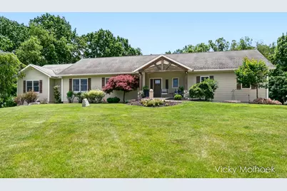 817 Pheasant Ridge Drive, Hastings, MI 49058 - Photo 2