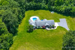 817 Pheasant Ridge Dr, Hastings, MI 49058 - Photo 14