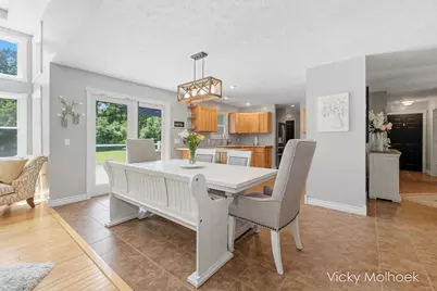 817 Pheasant Ridge Drive, Hastings, MI 49058 - Photo 10