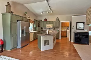 8980 Canyon Springs Ct, Canadian Lakes, MI 49346 - Photo 4