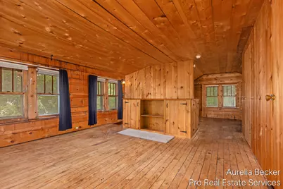 210 44th Street SE, Grand Rapids, MI 49548 - Photo 12