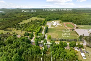 9055 Homestead Rd, Benzonia, MI 49616 - Photo 4