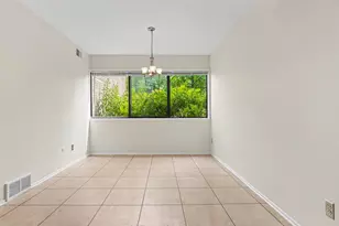 2102 Pauline Blvd, Ann Arbor, MI 48103 - Photo 8