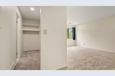 2102 Pauline Boulevard #103, Ann Arbor, MI 48103 - Photo 14