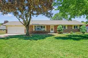 1549 Trebor Rd, Saint Joseph, MI 49085 - Photo 2